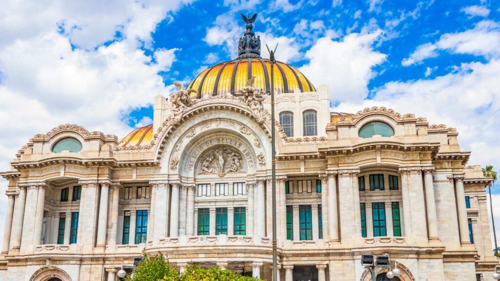 10 Lugares para Conocer el Patrimonio Imperial Hispano en Hispanoamérica